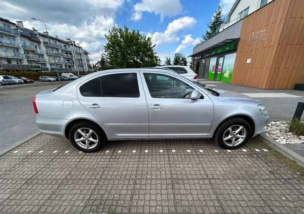 Skoda Octavia cena 17035 przebieg: 268000, rok produkcji 2010 z Gdańsk małe 56